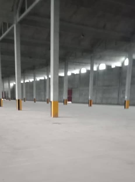 156000 sq. ft. Neat and clean Warehouse available for rent on Multan road Lahore 4