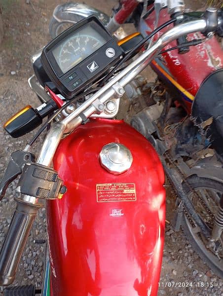 Honda CD 70 for sale just like new 4