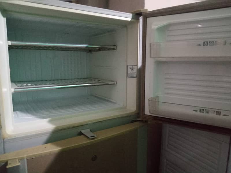 fridge 4 sale 1