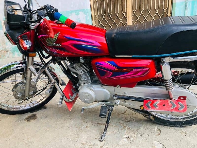 Honda 125 2022 Model Seriel EC100 in Voucher For Sale 3