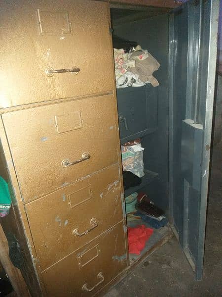 cupboard  used 1