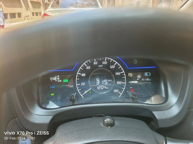 Nissan Note E Power 14