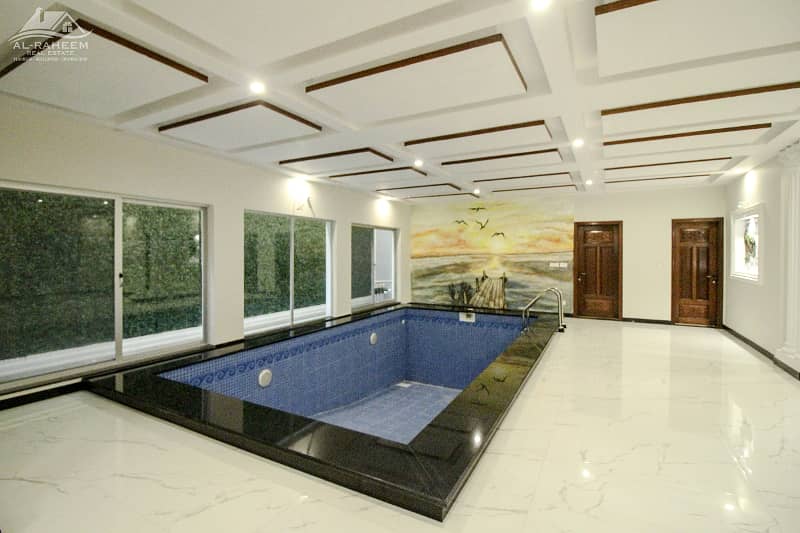 22 MARLA CORNER FULL BASEMENT PLUS SWIMMING POOL ROYAL BANGALOW FOR SALE NEAR TO SPICE BAZAR. 11