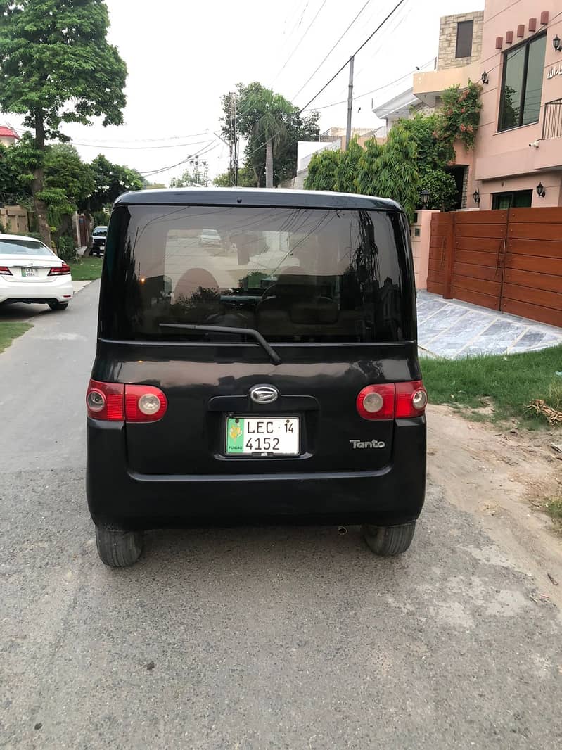 Daihatsu Tanto 660cc Japanese 2007/2014 1