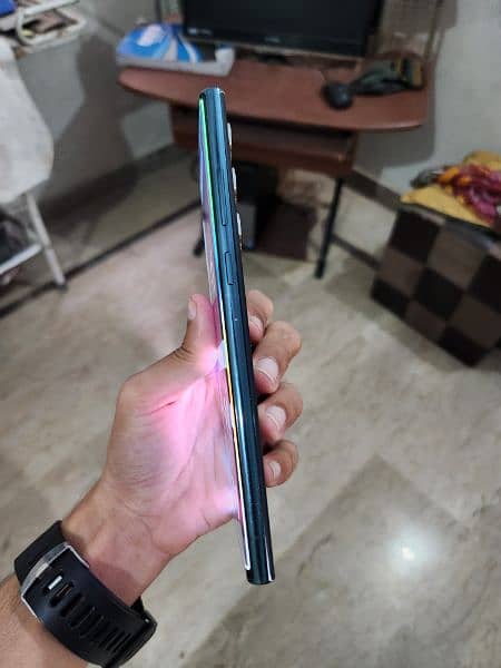 Samsung Galaxy S22 Ultra (Non Pta 2 month sim chale ghii) 10