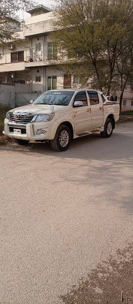 Toyota Hilux 2014 6