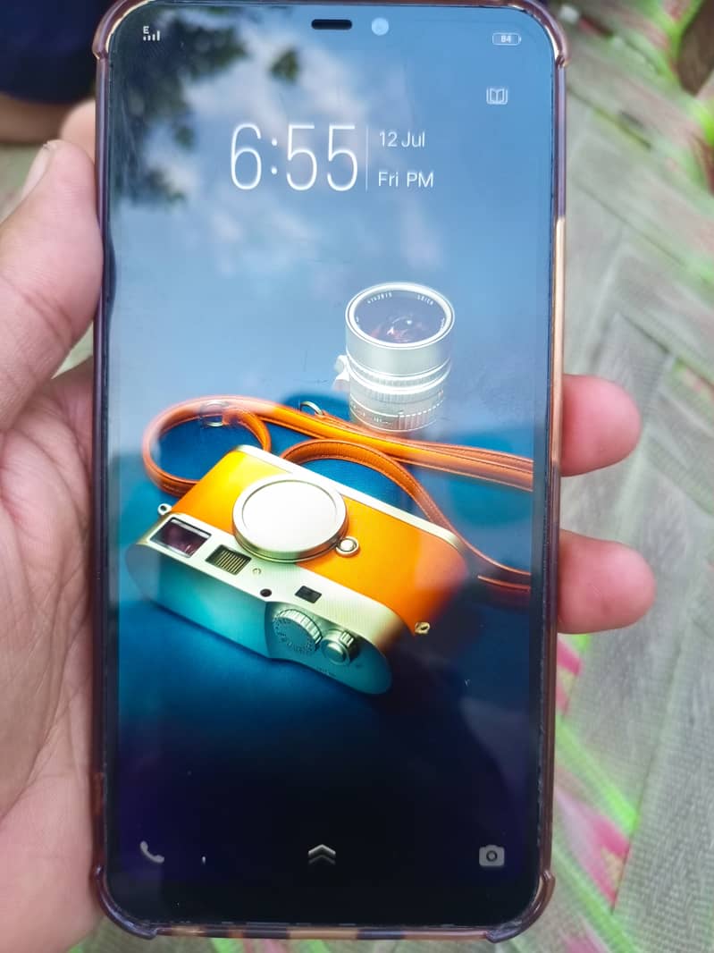 vivo y83 memory 6 GB 128 gb 1