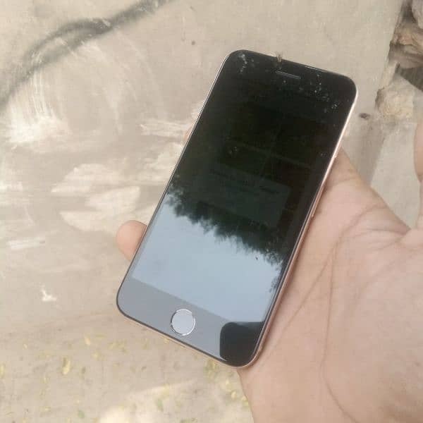 urgent sale iPhone 8 non pta 64gb 6