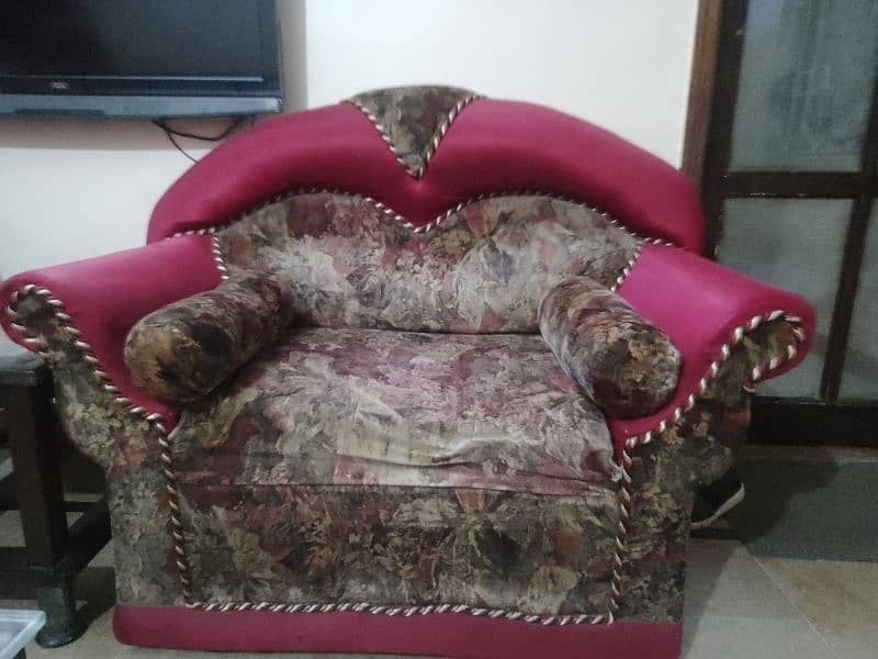 set of beautiful sofas 0