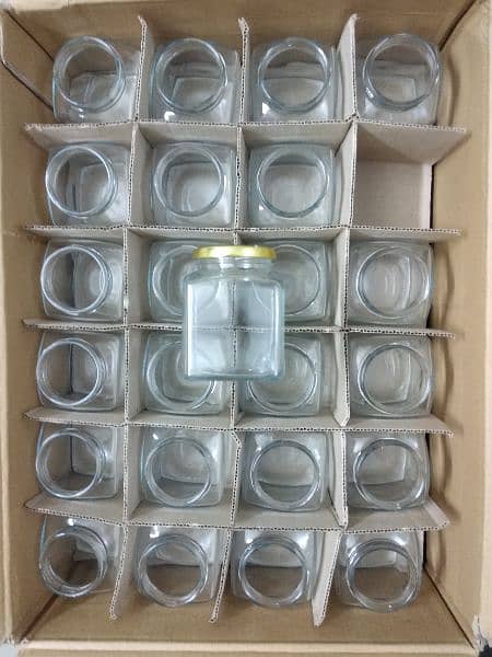 Glass Jars (Square and Hexagonal) 400mL / 500 Grams 3