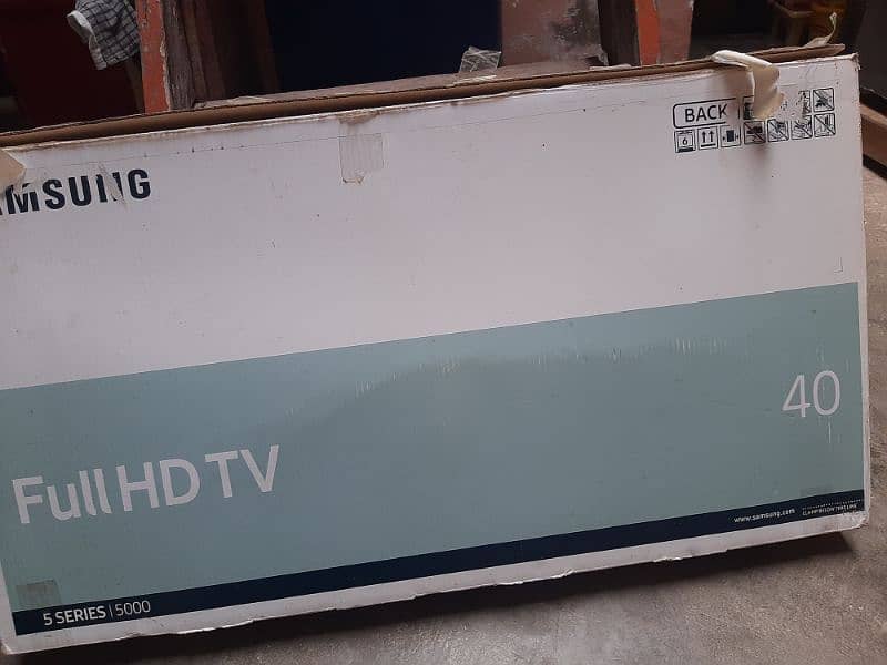 Samsung LED TV 40 inches 3
