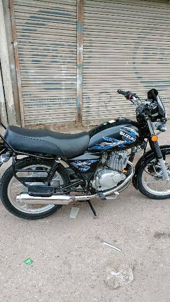 Suzuki GS150 SE brand new condition only 11500 km driven 14