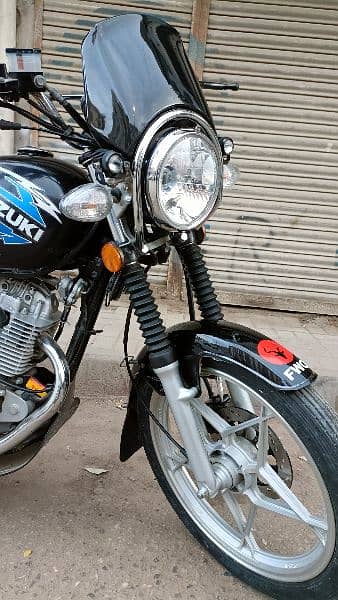 Suzuki GS150 SE brand new condition only 11500 km driven 16