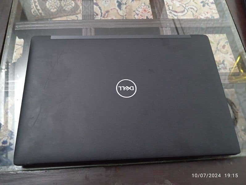 Dell Latitude 7390 1