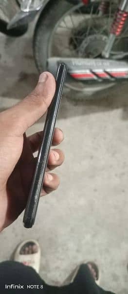 pixel 5 10 by 10 condition one hand use back pr sheet lagi hui hy 4