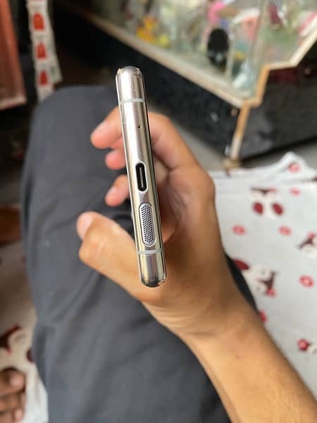 Sony Xperia 5 10/10 condition 5