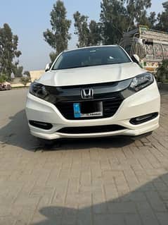 Honda Vezel 2016 import and registered 2019