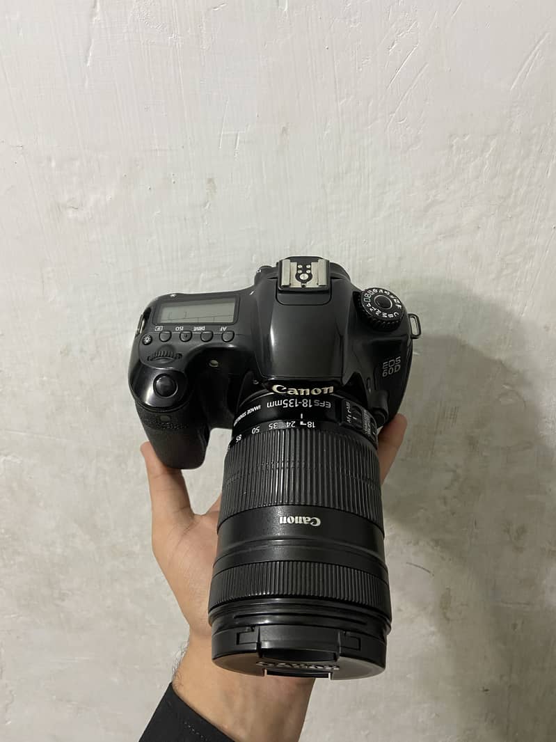 Canon 60d with 18-135mm 4