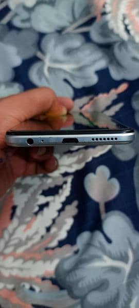 Infinix hot 12   6/128 Good condition 0