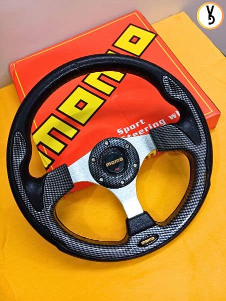 BRAND NEW MOMO STEERING WHEEL (IN CARBON FIBER) AVAILABLE FOR SALE 3