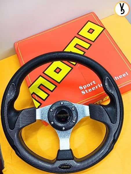 BRAND NEW MOMO STEERING WHEEL (IN CARBON FIBER) AVAILABLE FOR SALE 4