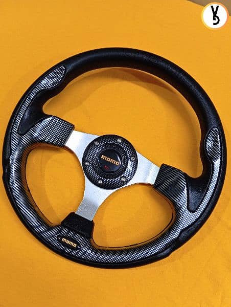 BRAND NEW MOMO STEERING WHEEL (IN CARBON FIBER) AVAILABLE FOR SALE 7