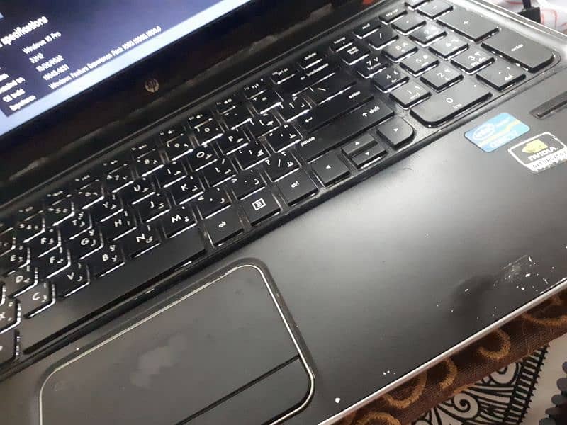 HP Envy DV6 15.6 inch laptop 0