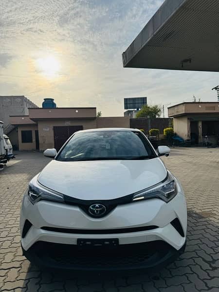 Toyota C-HR 2018 4