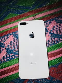 Iphone 8plus + 256Gb + battery 100% eargent sell