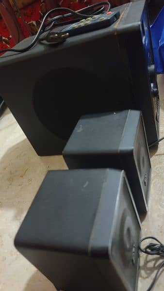 zoltrix Company woofer speaker 2.1 For Sale in Good condition 1