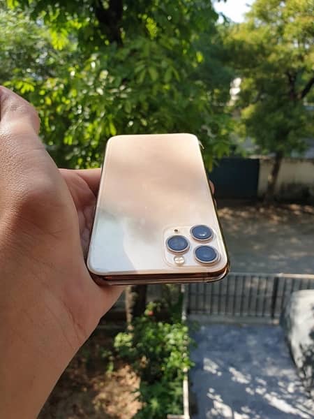I am selling iPhone 11 Pro pta approved 3