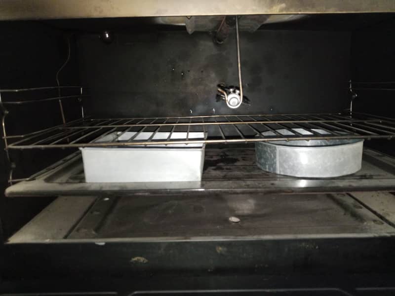 Canon five burner gas oven 4