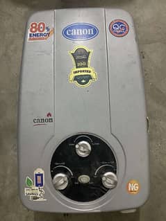 Canon Instant Geyser 08 litres in used condition