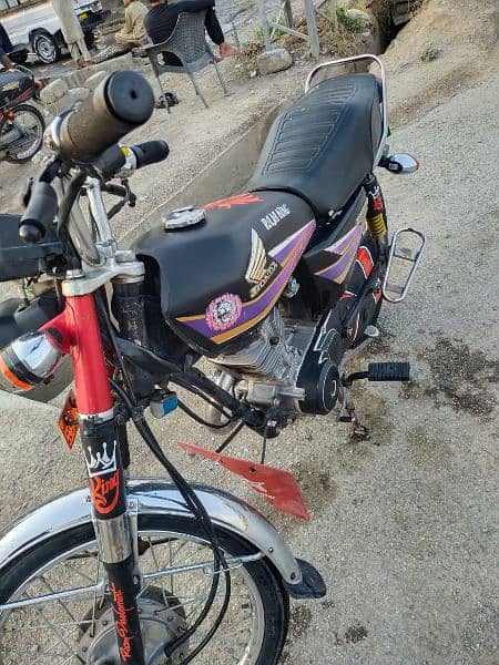 Honda 125 2010 4