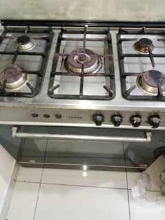 Canon five burner gas oven