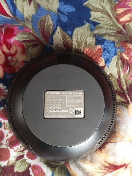 Samsung wireless charger 1