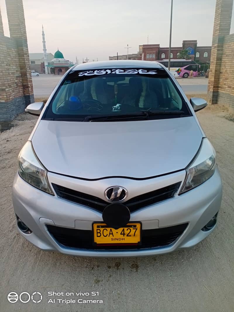 Toyota Vitz Model 2011 and 2014 Registration 4