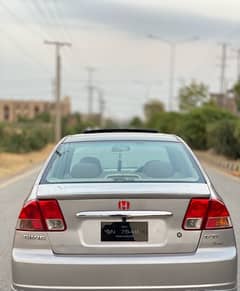 Honda Civic Oriel 2003