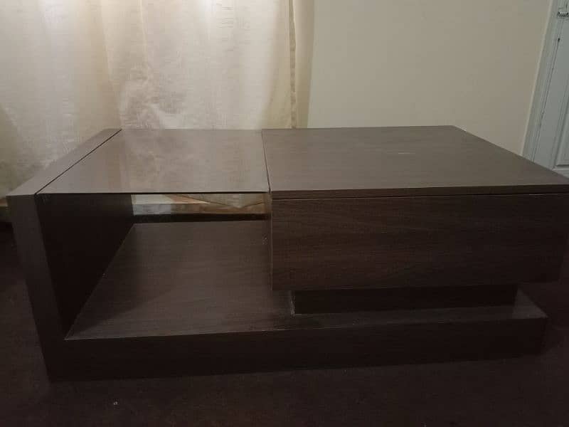 Centre table wooden 2