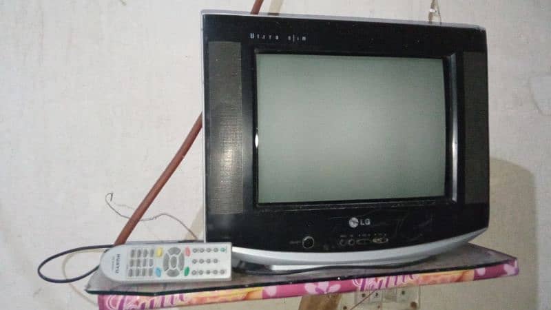LG ultra slim14 inch crt tv for sale 1