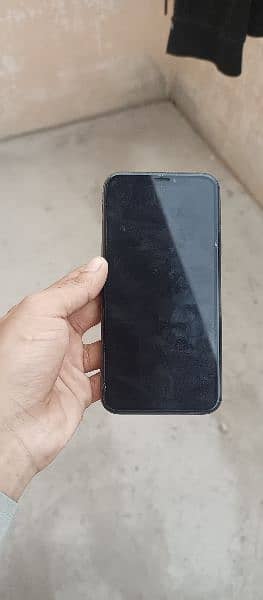 I phone xs 64gb non PTA bettry health 80 10/10 condition All ok 0