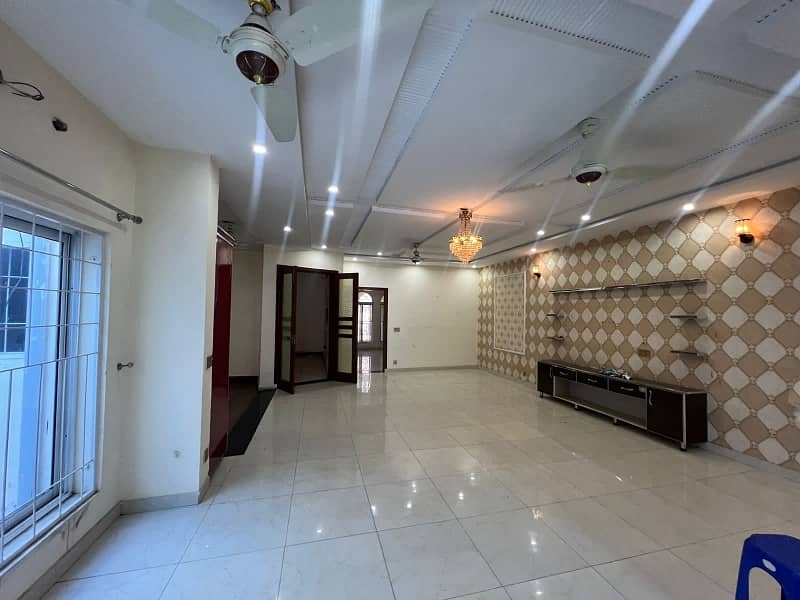 1 kanal Upper Portion with Gas Available For Rent In Canal Garden Near Bahria Town Lahore 6