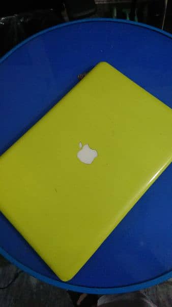 macbook pro 4