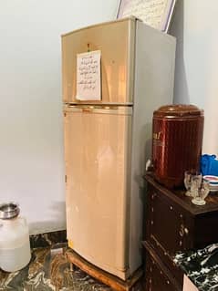 Dawlance Refrigerator (Medium Size )