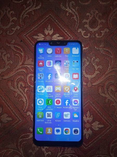 Huawei nova 3i 0