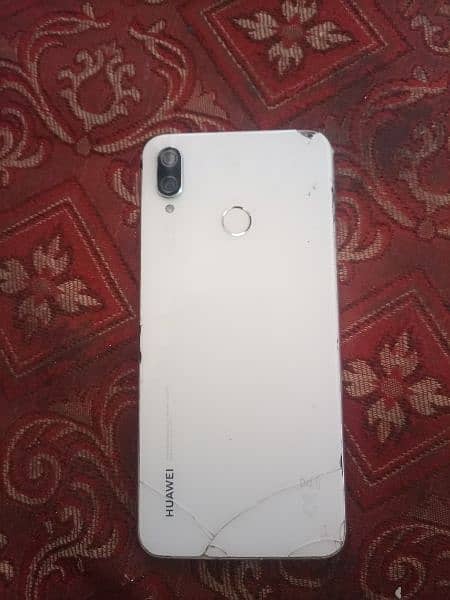 Huawei nova 3i 1