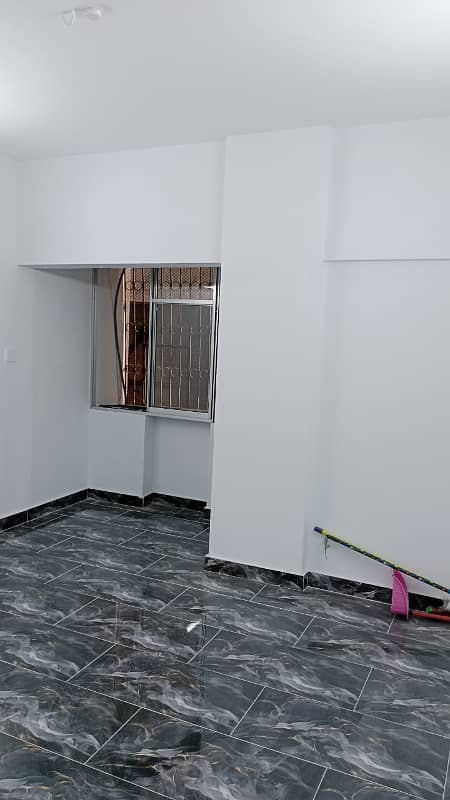 Newly Renovated Flat1st Floor opposite Baitul Mukkarm Masjid Near Al mustafa Hospital Gulshan blk 13c 4
