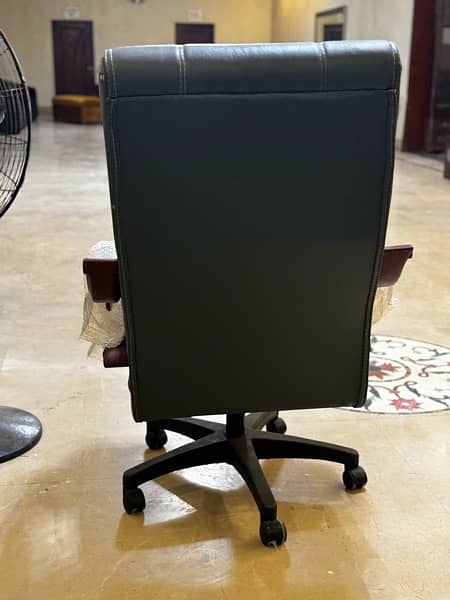 office chair 3