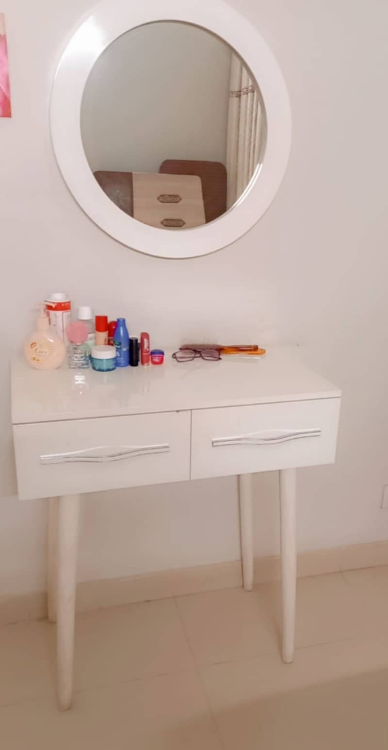 White colored Deco vanity for sale 0