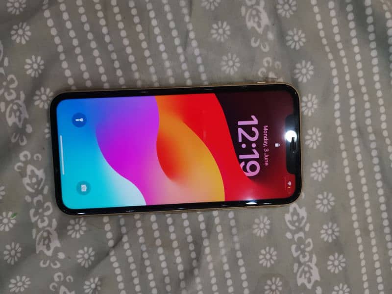 Iphone XR 128 GB 0